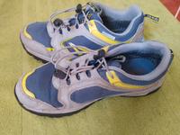 Wanderschuhe Gr 37 kaum getragen, Sportschuhe Berlin - Spandau Vorschau