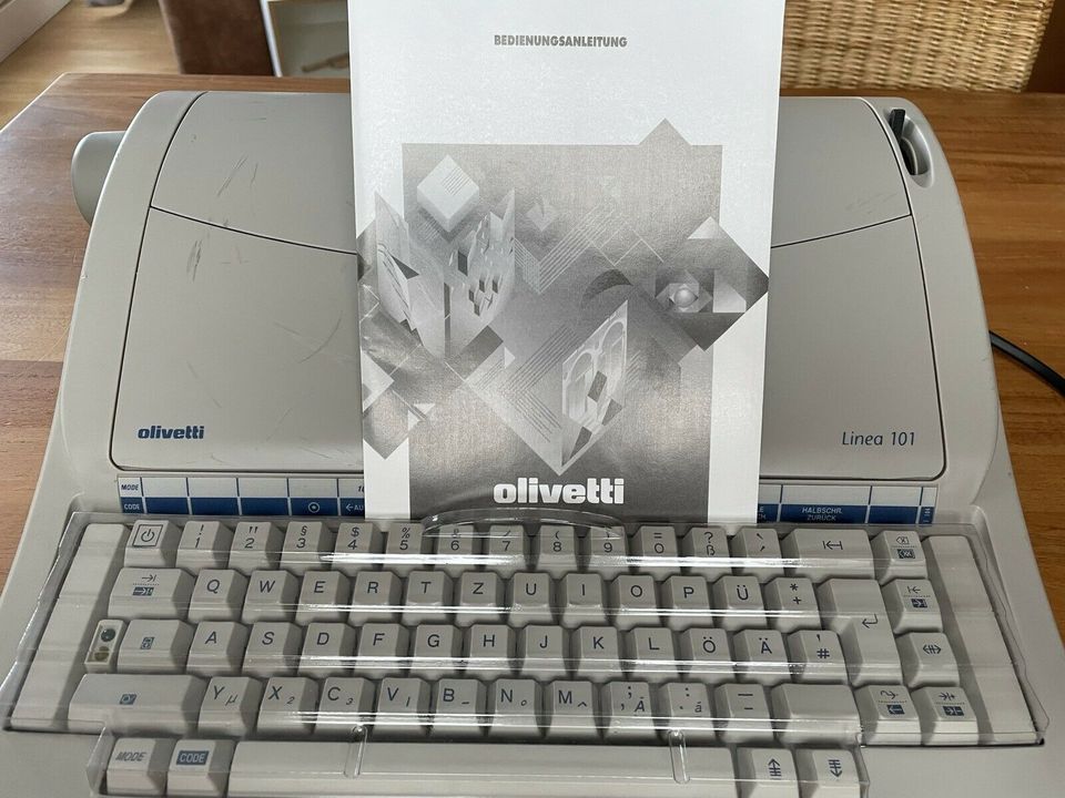 Olivetti Linea 101 Elektrische Schreibmaschine Top! in Zeven