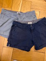 2 Shorts in Gr 27 von Hilfiger Denim Neuhausen-Nymphenburg - Neuhausen Vorschau