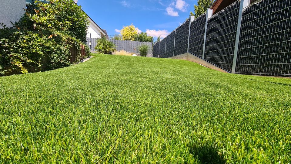 Kunstrasen Garten Balkon Terrasse verlegen Landscaping Unterbau in Schwalbach a. Taunus