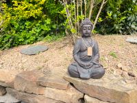 Buddha Figur sitzend Braun Höhe 30 cm Feng Shui Rheinland-Pfalz - Waldbreitbach Vorschau