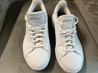Weiße Adidas Gr. 39 1/3 Nordrhein-Westfalen - Borchen Vorschau