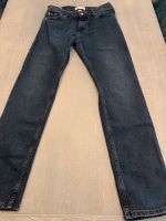 Calvin Klein straight Jeans Denim dark 30/32 wie Neu Niedersachsen - Bendestorf Vorschau