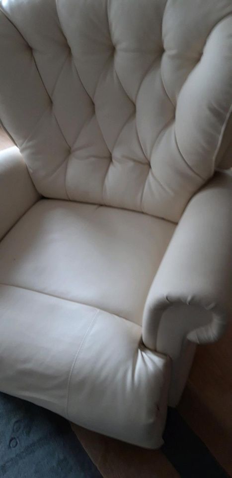 Massage-Sessel mit Aufstehhilfe in Jever