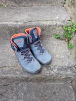 Lowa Wanderschuhe, Gr. 40, sehr guter Zustand Stuttgart - Stuttgart-Nord Vorschau
