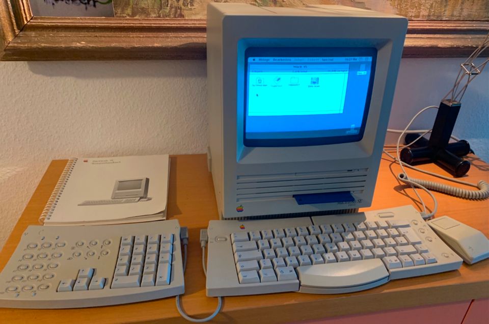 Apple Macintosh MAC SE WÜRFELMAC in Borken