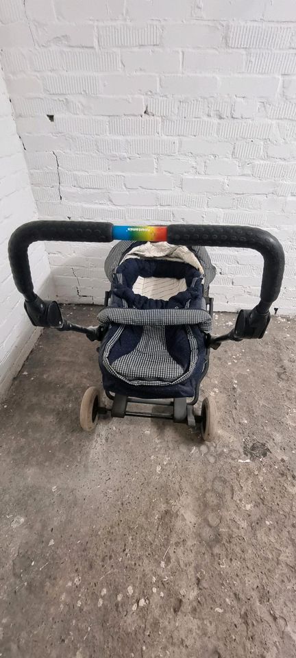 Kinderwagen verstellbar Sommer- & Wintersack sowie Sonnenschirm in Herten