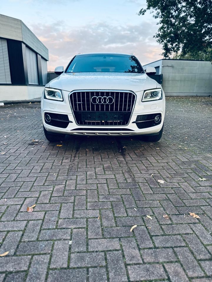 Audi Q5 S line 3.0 TDI quattro in Duisburg