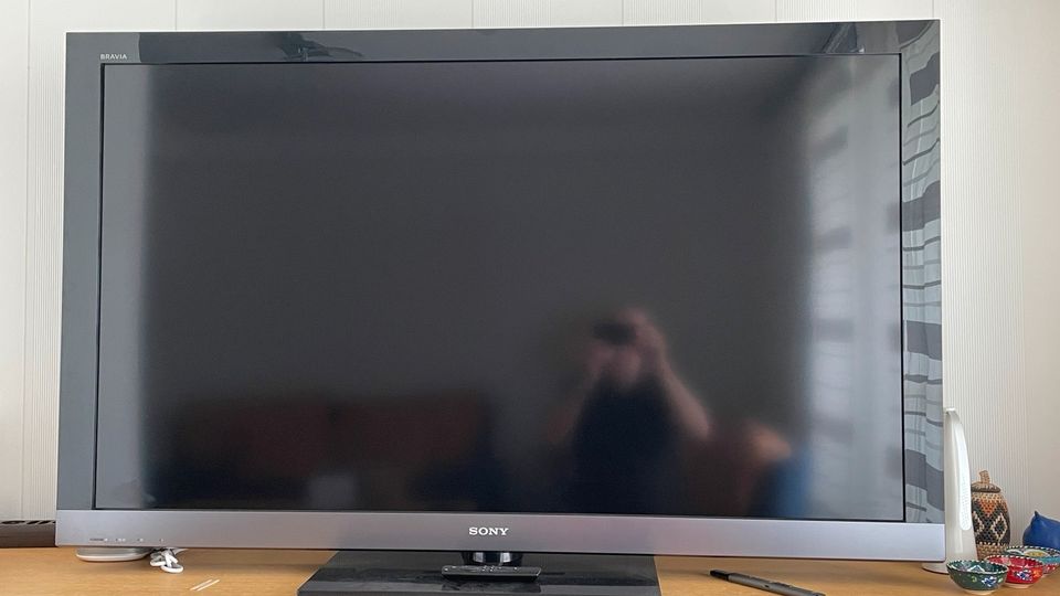 Sony Bravia KFL-55EX505 Fernseher, 55“ LCD in Bad Vilbel