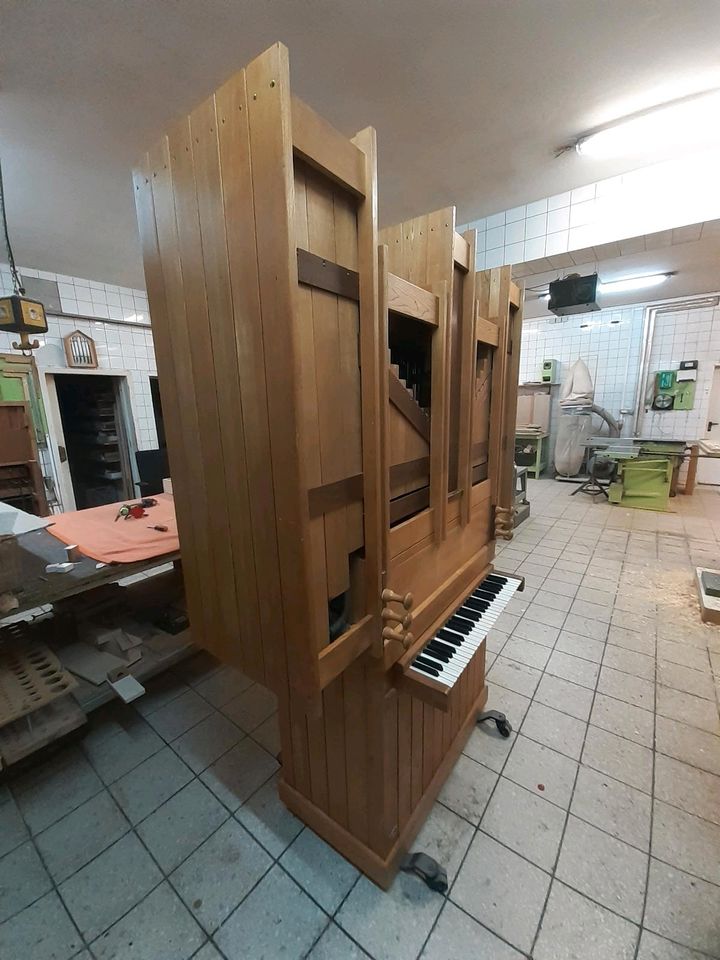 Orgel Positiv Hausorgel Pfeifenorgel in Kürten