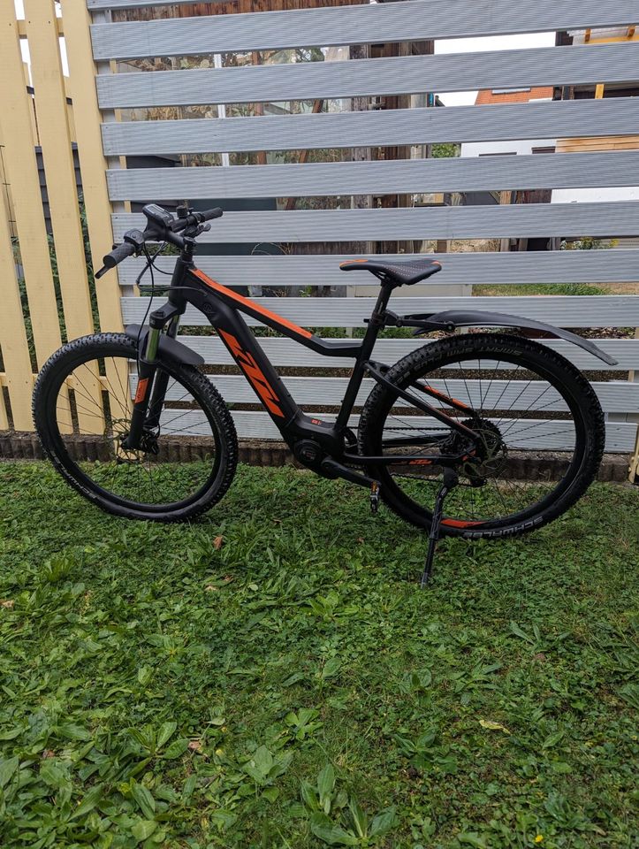 KTM Macina Race 291 Gr. M schwarz/matt/orange E-MTB in Mühlacker