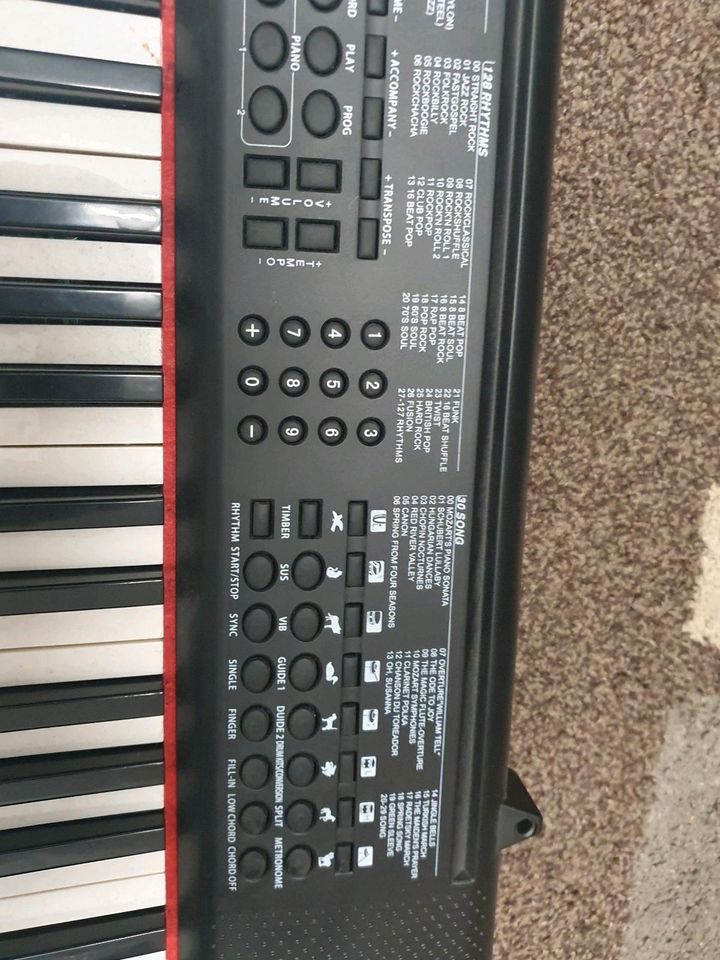 Keyboard wenig genutzt in Dormagen