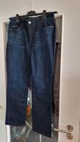 Neue Original Lee Jeans Regular Fit Mid Rise, Flex Motion Gr. 38 Bayern - Vaterstetten Vorschau