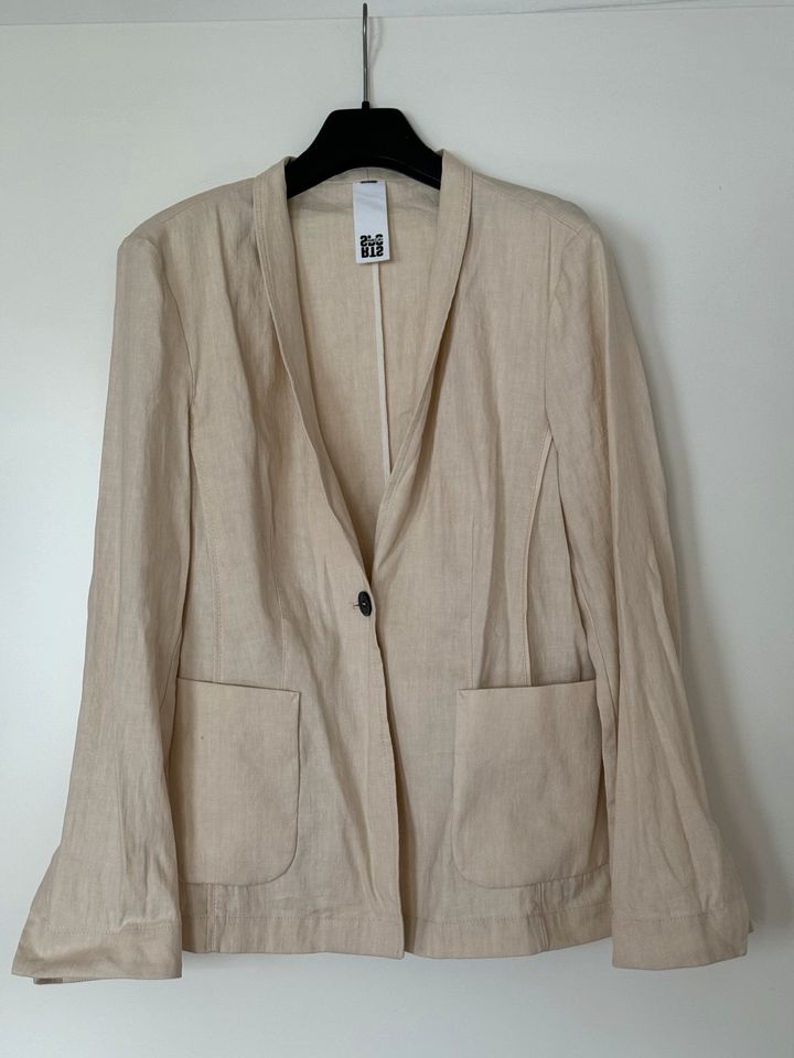 Marc Cain Sports Blazer Beige SS 34.14 W03 Neuwertig Gr. L in Eggersdorf