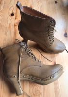 Ankle Boots mit Plateau und Absatz Rheinland-Pfalz - Dahlheim Taunus Vorschau