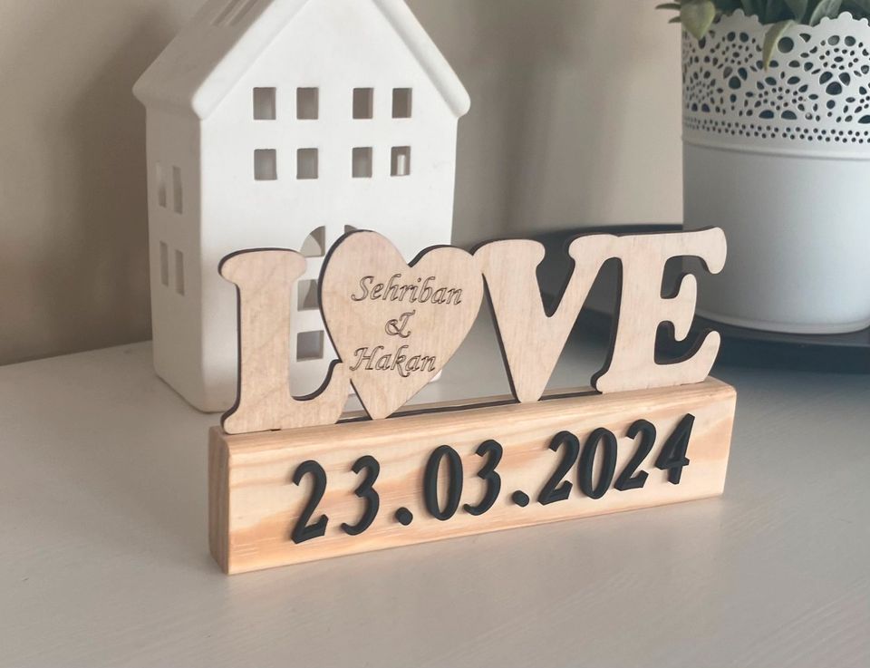 Love Aufsteller, Hochzeit, Verlobung, Geburt, Personaliesierbar in Ahnsbeck