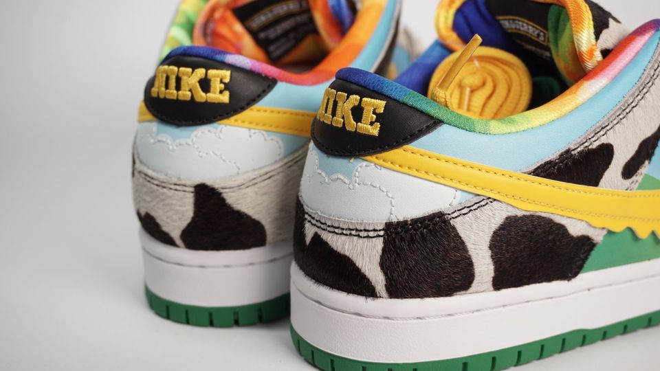 Nike Dunk Low SB Ben and Jerry EU42 CU3244-100 in Langen (Hessen)