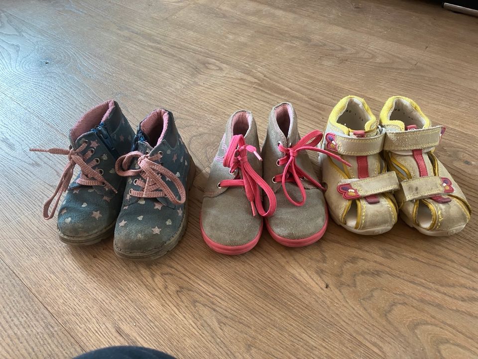 Schuhe Größe 23 Mädchen in Pinneberg