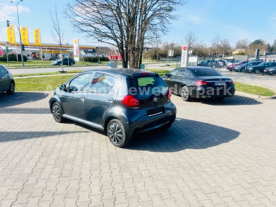 Toyota Aygo AYGO Basis in Werder (Havel)