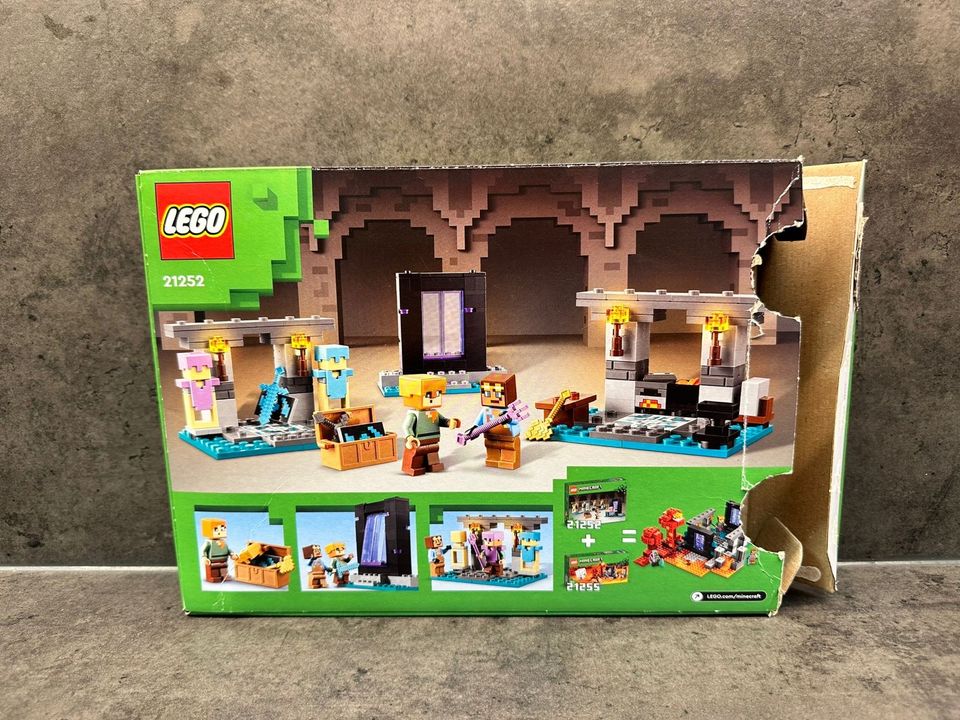 Lego Minecraft 21252 LEERKARTON OVP in Wiesbaden