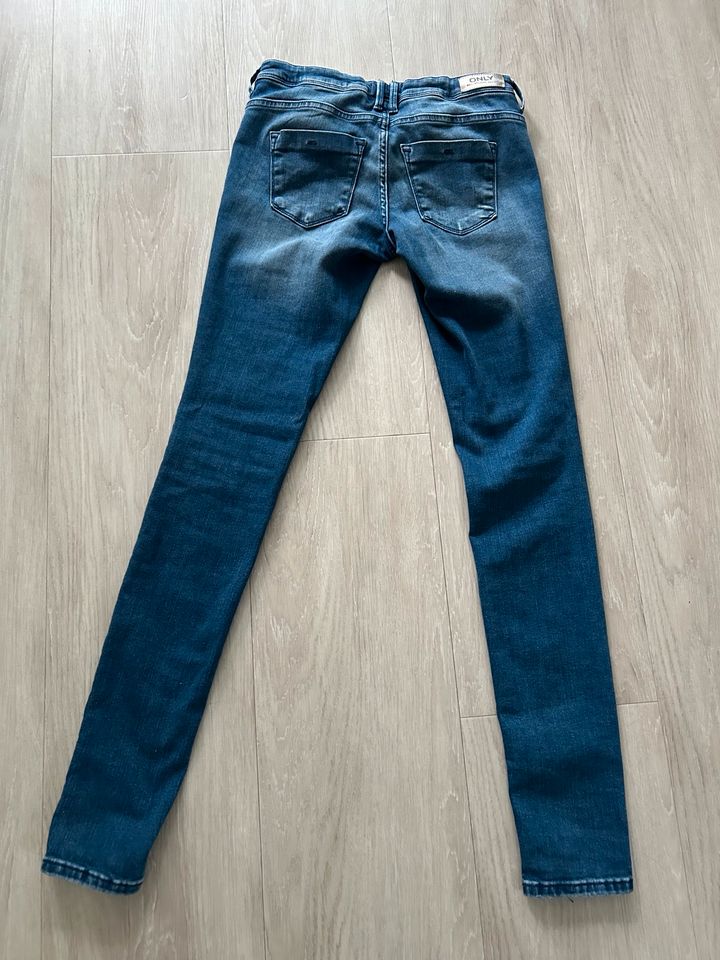 Schwangerschafts-Jeans Only in Größe 29x34 in Bielefeld