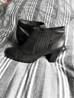 Högl Stiefeletten Gr.8 Gr. 42 Neu Inklusive Versand Nordrhein-Westfalen - Langenfeld Vorschau