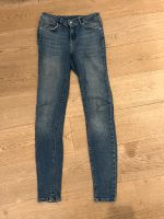 Jeans Vero Moda Gr. S 36 Mid Rise Slim Nordrhein-Westfalen - Oberhausen Vorschau