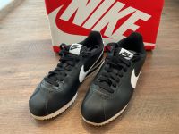 Nike Sneaker Gr 38 Sportschuh neuwertig Thüringen - Meiningen Vorschau