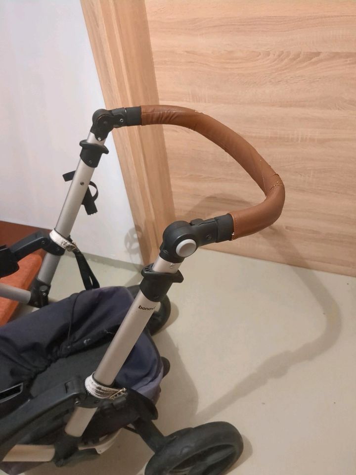 Bonavi Kinderwagen 2 in 1 Babywanne + Kleinkindsitz in Erlangen