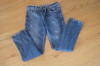 Jeanshose Jeans Größe 29/32 blau mit Knöpfen guter Zustand Hessen - Künzell Vorschau