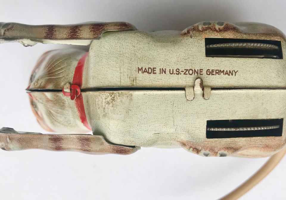 Altes Blechspielzeug 50er J. KATZE Made US Zone Germany in München