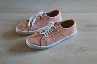TOP  ☆ ESPRIT Sneaker Turnschuhe Schuhe Gr. 40 Hessen - Tann Vorschau