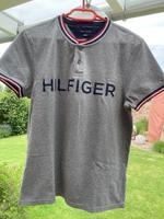 TH Pikee Shirt Gr. S  -absolut neuwertig- Hessen - Niestetal Vorschau