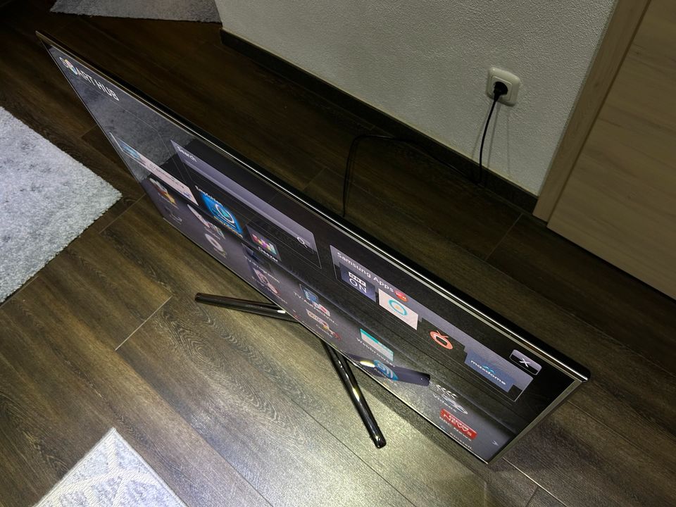 Samsung 46“ 3D Full HD Smart TV im super Zustand in Wertheim