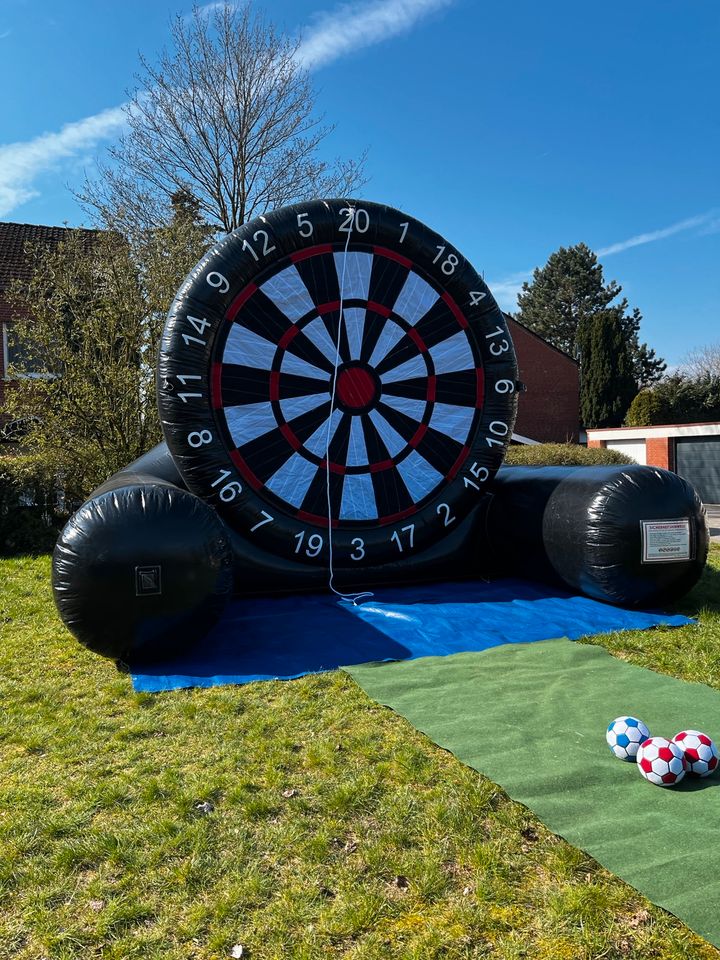 Fußball Darts Hüpfburg mieten leihen Vermietung in Bergen