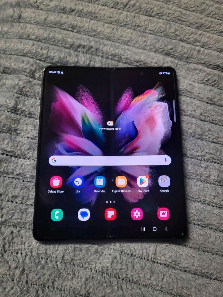 Samsung Galaxy Z Fold3,256GB in Flensburg