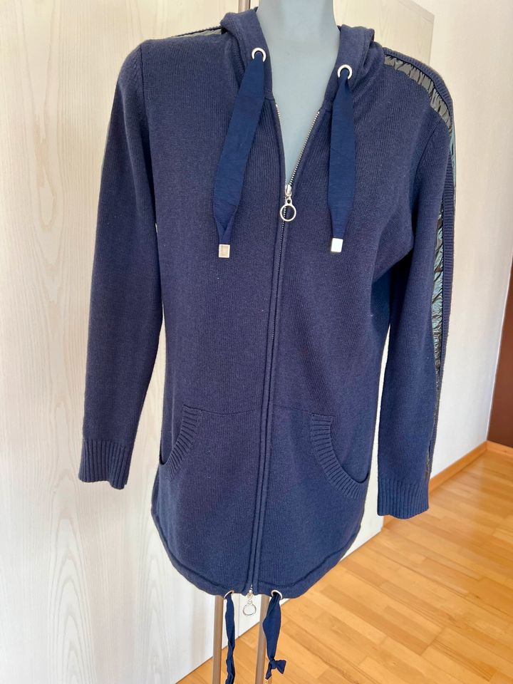 Strickjacke Marc Aurel 20€ in Uetersen