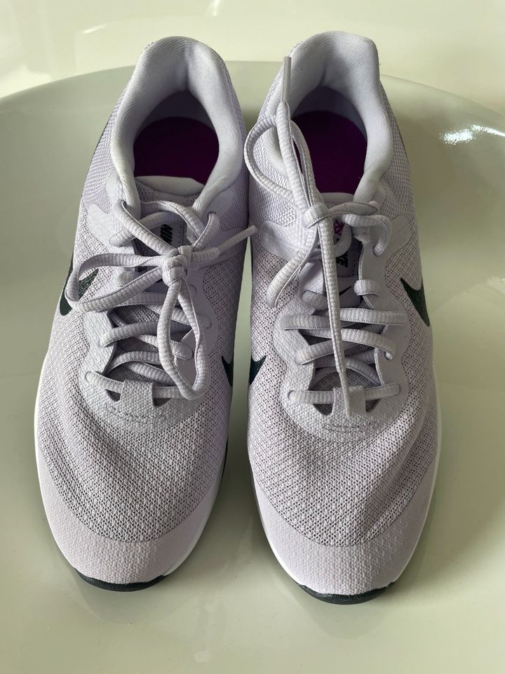 Nike Running Schuhe Gr. 36,5 (wie neu) in Recklinghausen