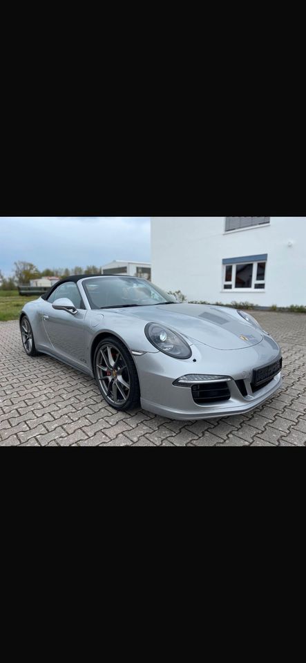 Porsche 911 Carrera 4 GTS Cabriolet in Siegen