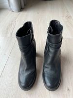 Bequeme Stiefel Stiefeletten, schwarz, Größe 38 Baden-Württemberg - Rechberghausen Vorschau