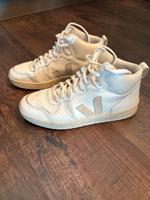 Veja Weiß 42 high sneaker Sportschuhe Turnschuhe Leipzig - Leipzig, Zentrum Vorschau