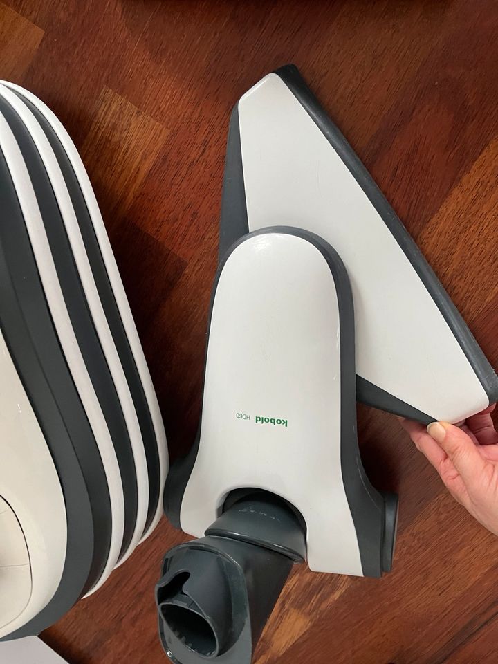 Vorwerk Staubsauger Kobold VT300 SP530 EB400 ESR300 HD60 Zubehör in Potsdam