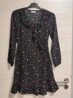 Damenkleid von Aniston in Größe 34 und in Schwarz Bayern - Arnstein Vorschau