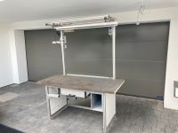 Werkbank mit Elektroanschlüssen  Werkstatt Werkzeug Nordrhein-Westfalen - Sundern (Sauerland) Vorschau