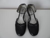 Schwarze Absatzschuhe / Riemchenpumps von Tamaris, Gr. 38 Bayern - Langenzenn Vorschau