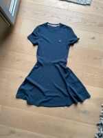 Tommy Hilfiger • Kleid • neuwertig • XS bzw. 164 • Tommy Jeans Niedersachsen - Stuhr Vorschau