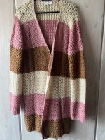 Strickjacke von Gina, Größe 36/38, fällt groß aus (42) Nordrhein-Westfalen - Kreuztal Vorschau