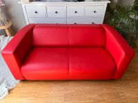 Gemütliches rotes Sofa mit Charme – Ideal für dein Wohnzimmer! Hessen - Großenlüder Vorschau