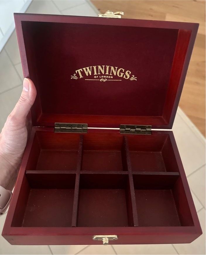 Twinings of London Tee Box Aufbewahrungsbox Holz in Hofheim am Taunus