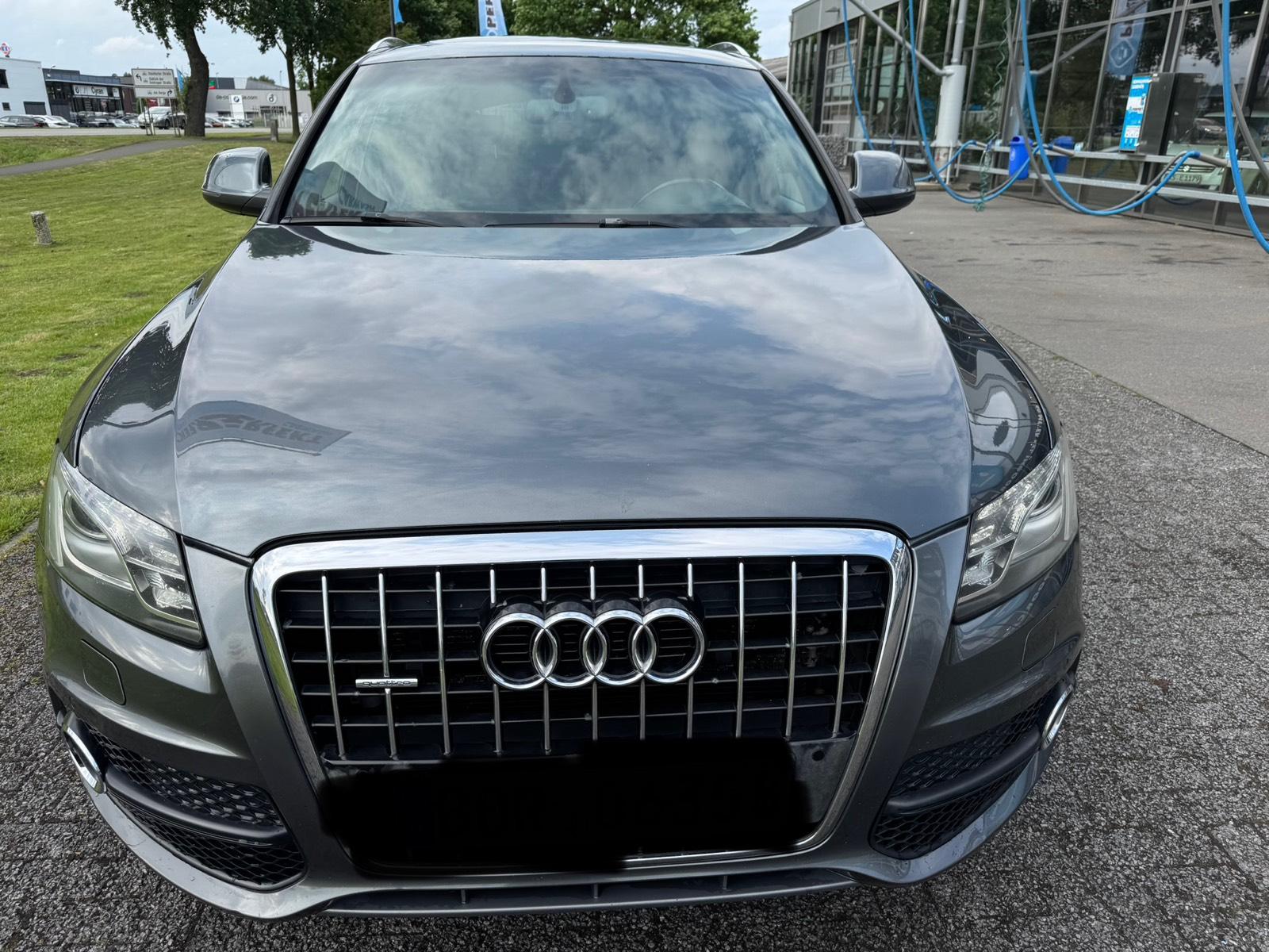 Abbildung des Autos Audi Q5 3.0 Tdi Quattro …
